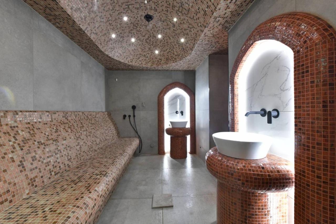 Royal Wellness And Spa 鲁马 外观 照片