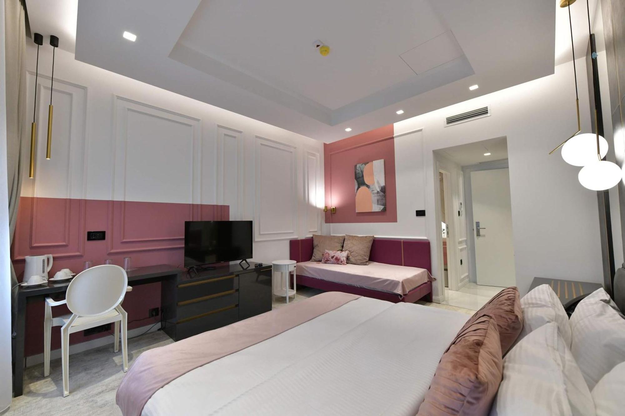 Royal Wellness And Spa 鲁马 外观 照片